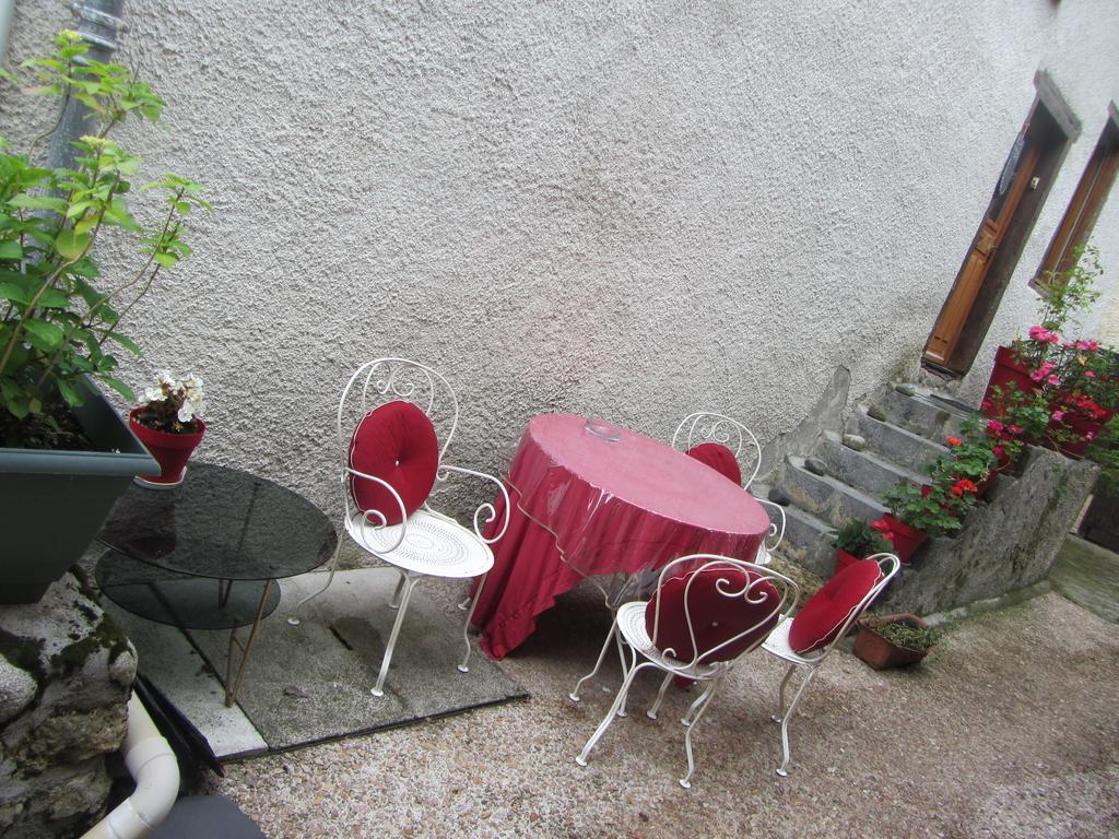 La Maison De Natasha Castillon-en-Couserans Esterno foto