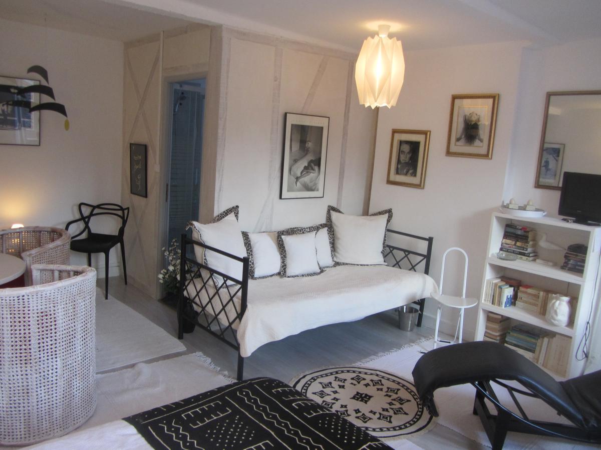 La Maison De Natasha Castillon-en-Couserans Esterno foto